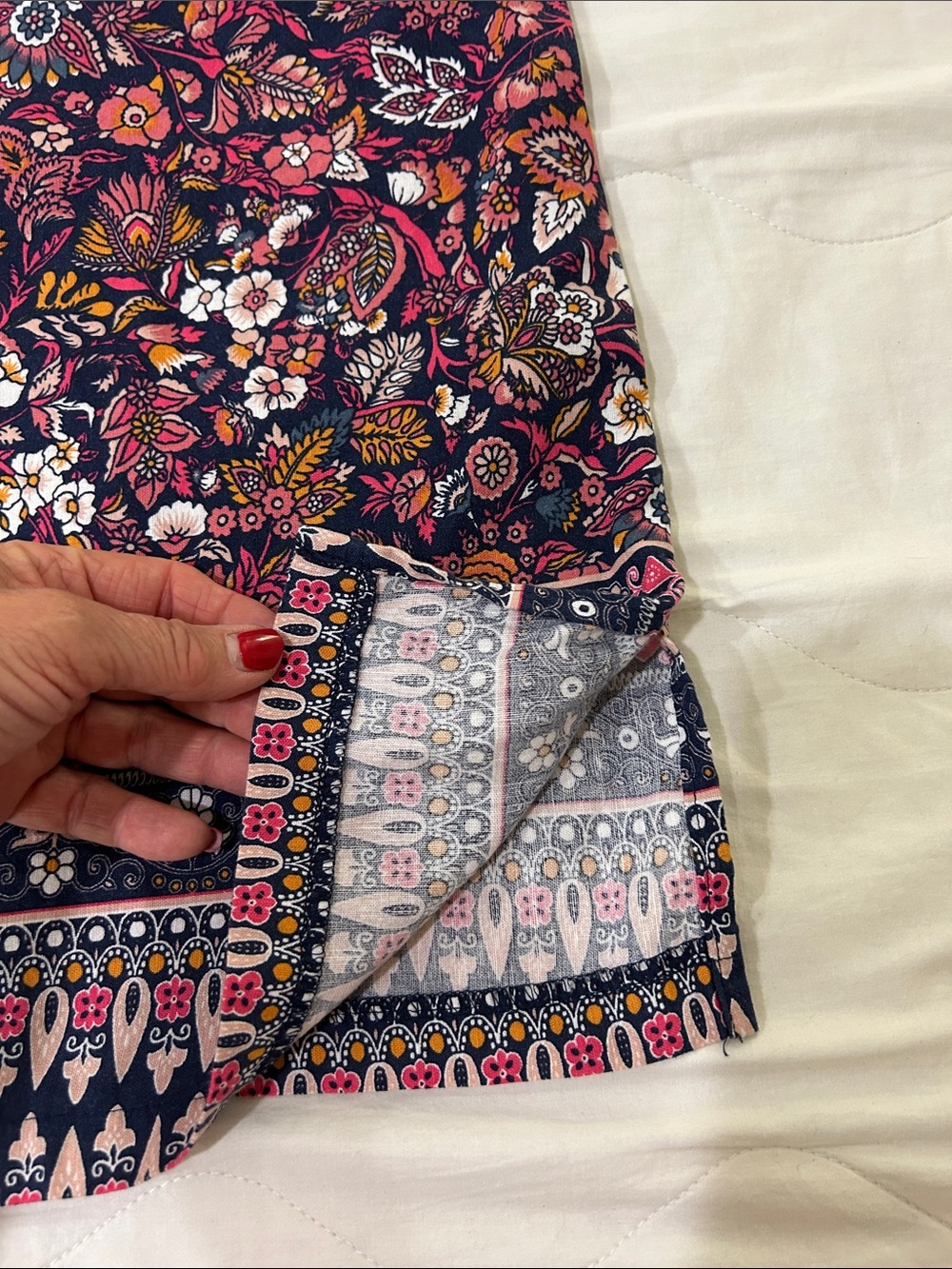 Liz Claiborne Linen Cotton Paisley Top - Picture 7 of 7